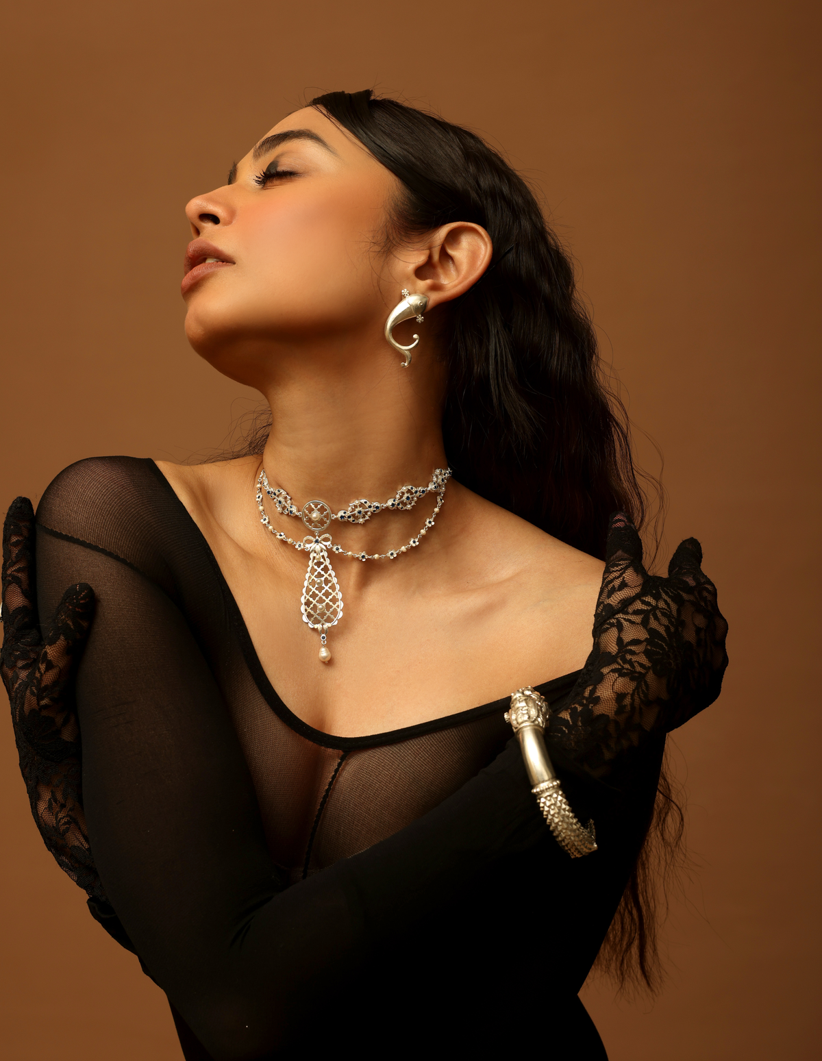 NECK PIECES