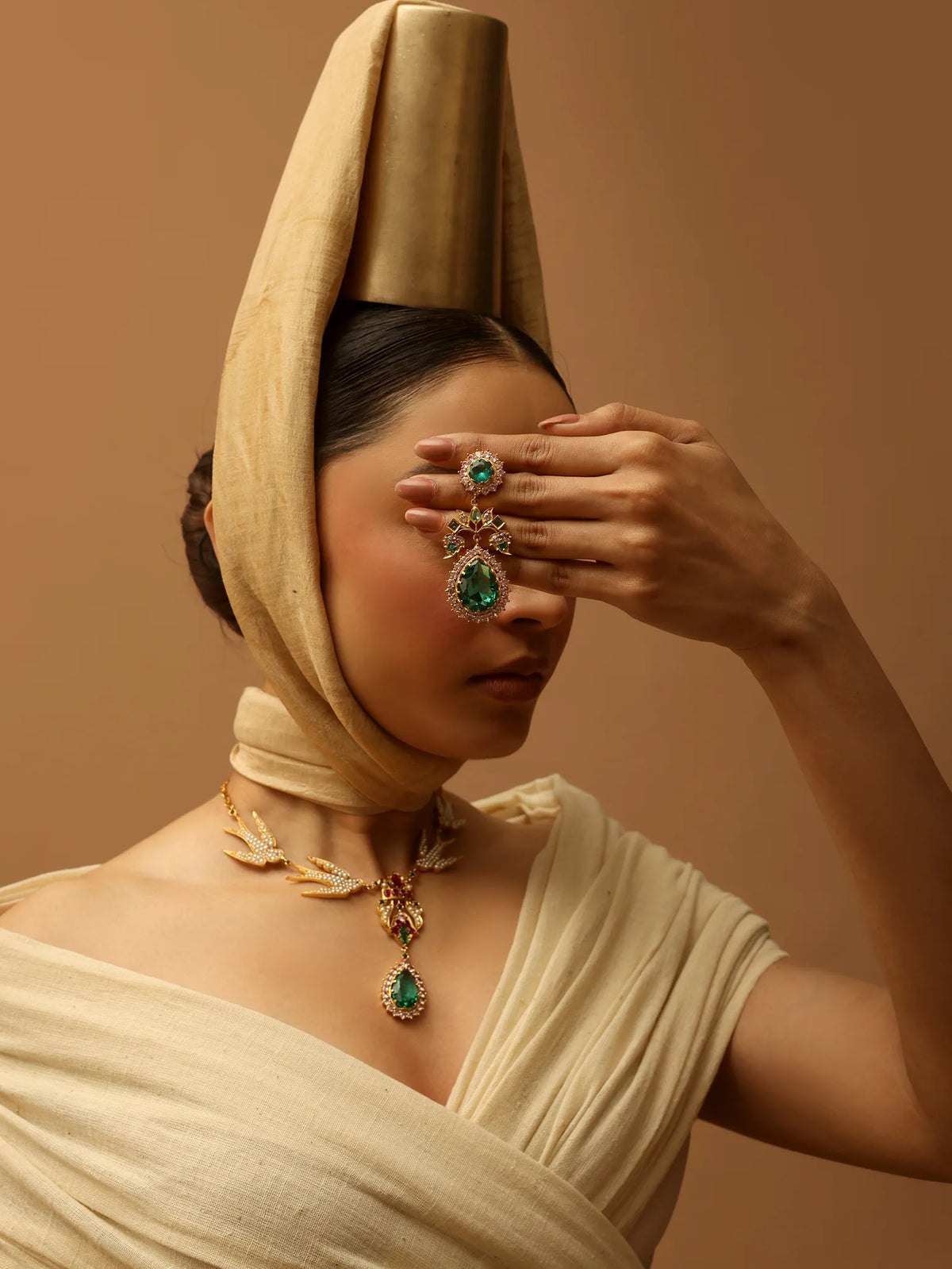 Hara Par Earring