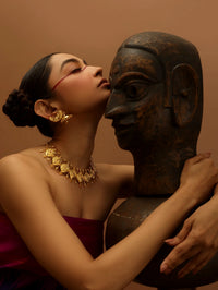 Mithur Neckpiece