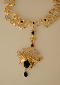 Dark Neckpiece