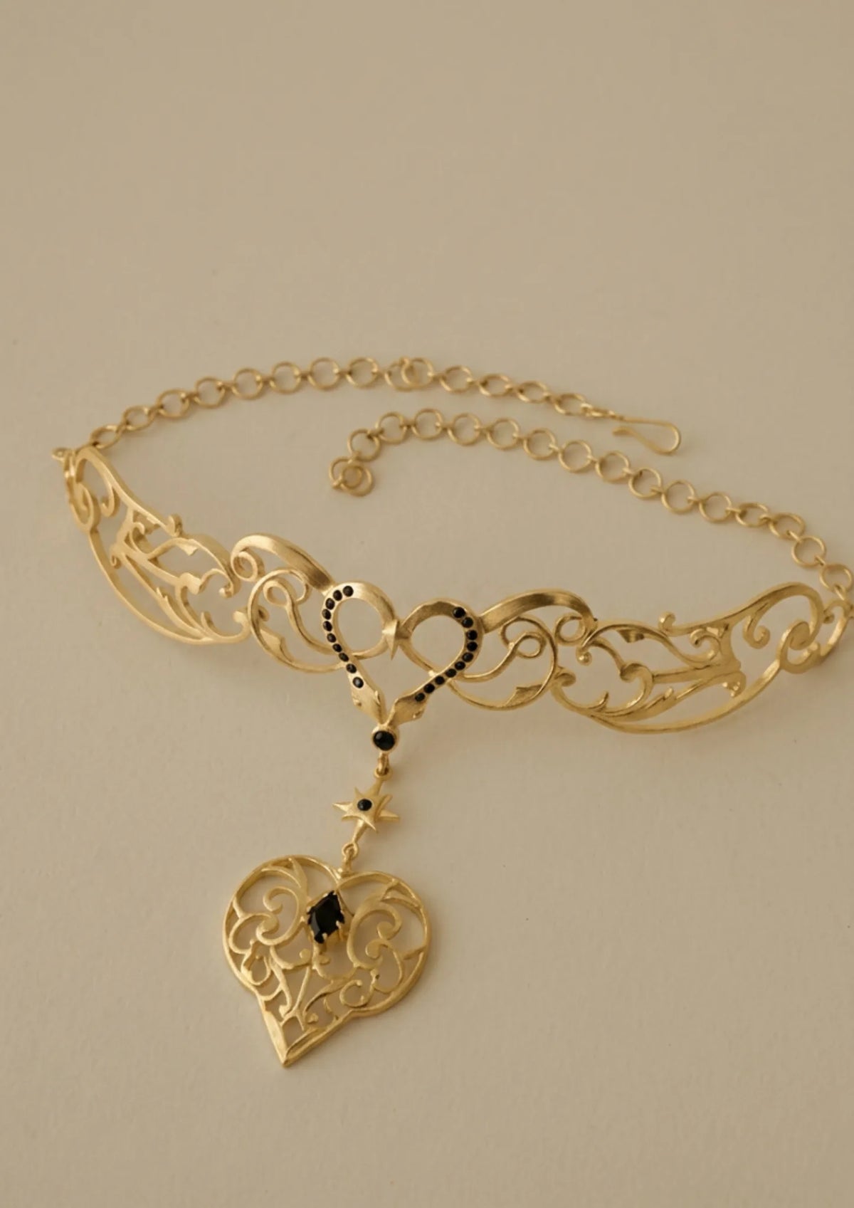 Forest Venom Neckpiece