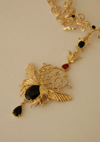 Dark Neckpiece