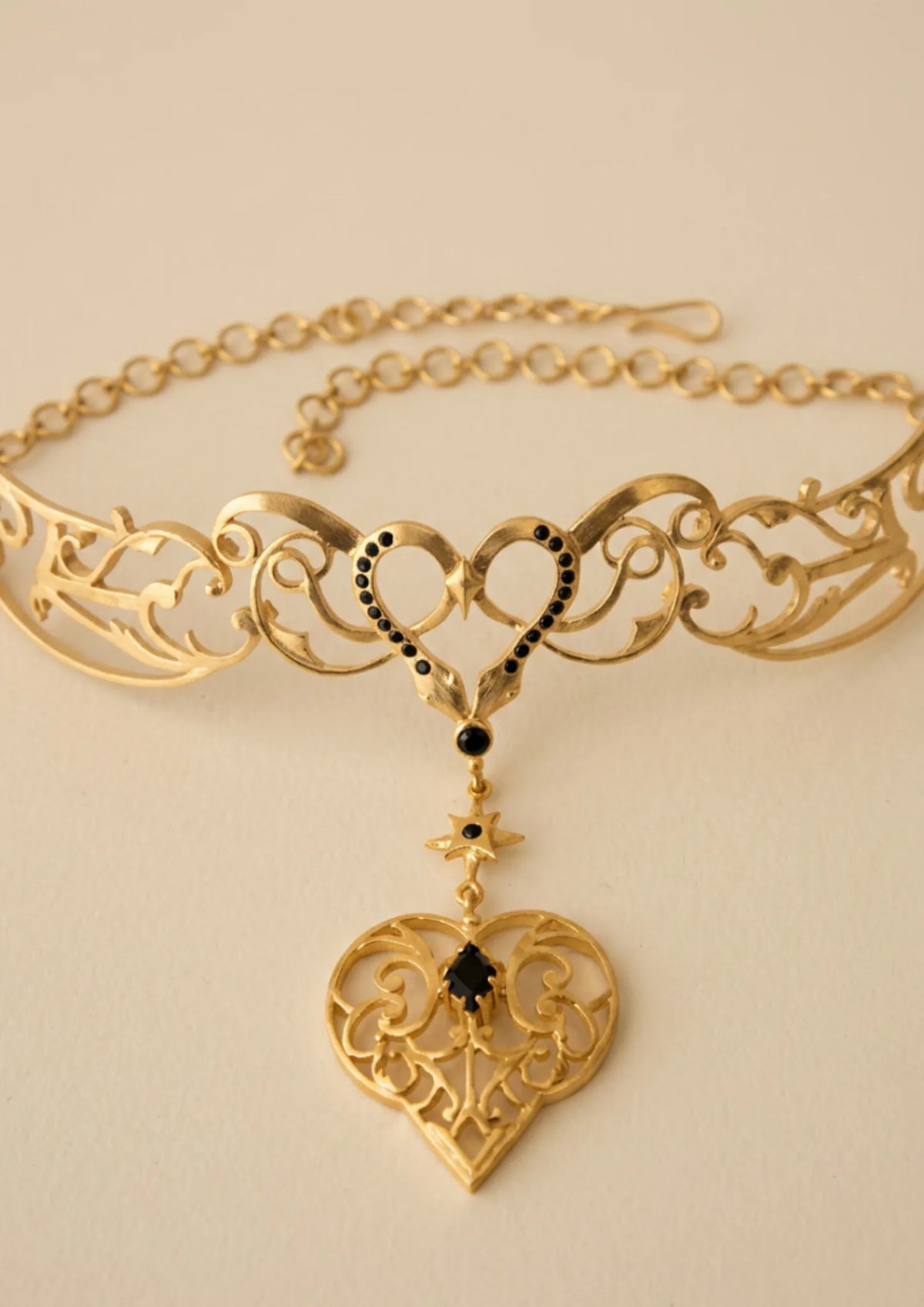 Forest Venom Neckpiece