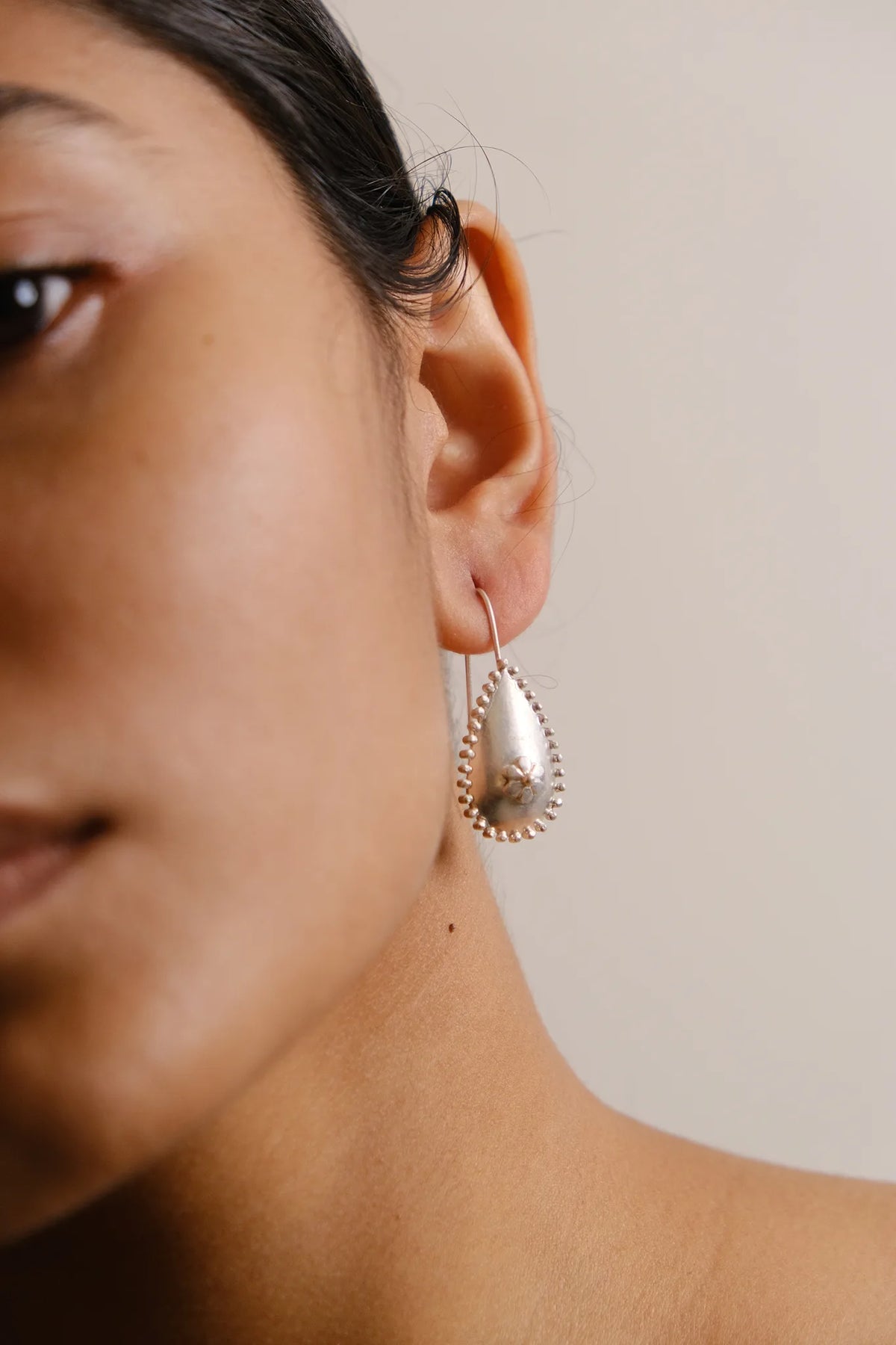 Pushpo Jhora Earring