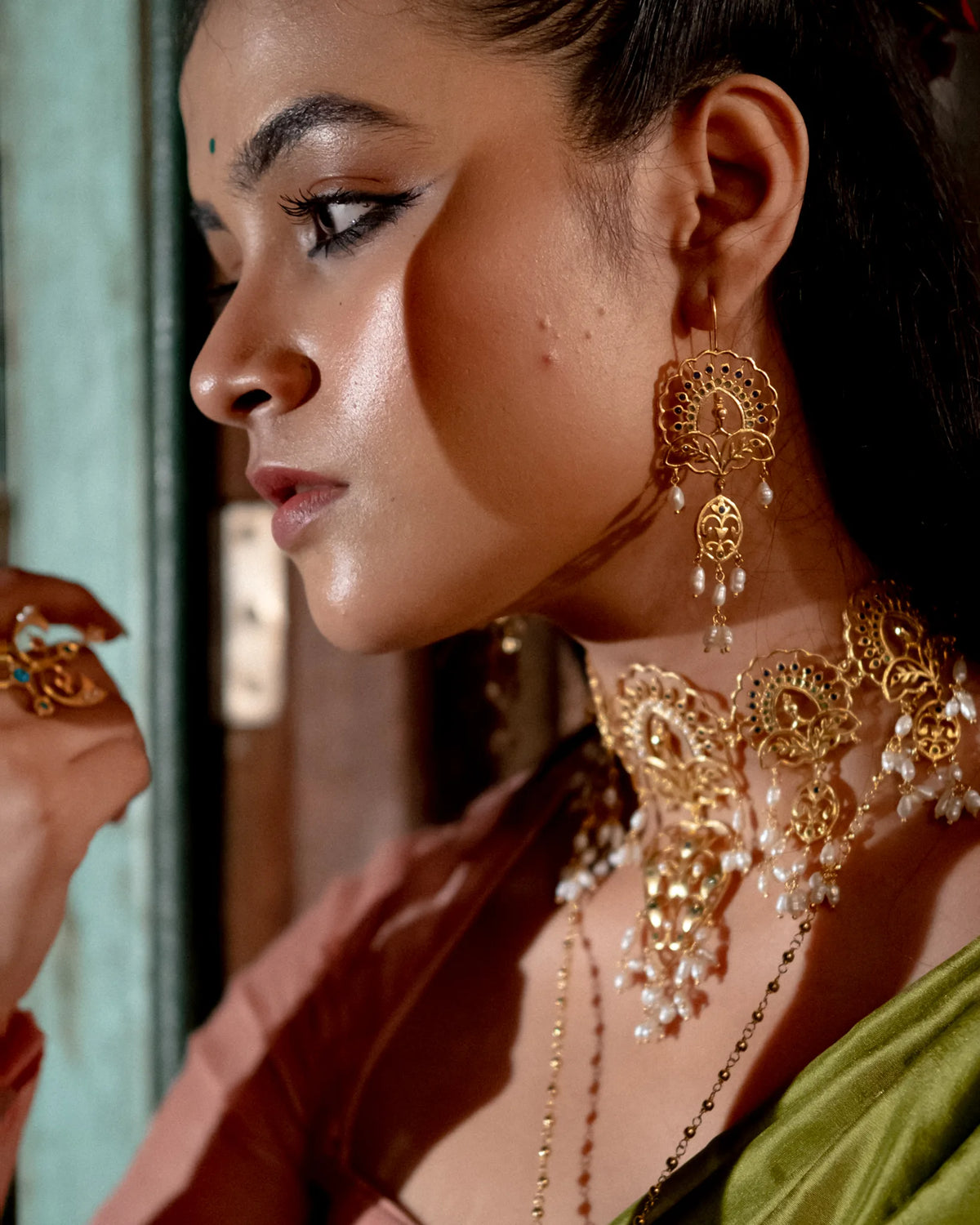 Begum Bahar Neckpiece
