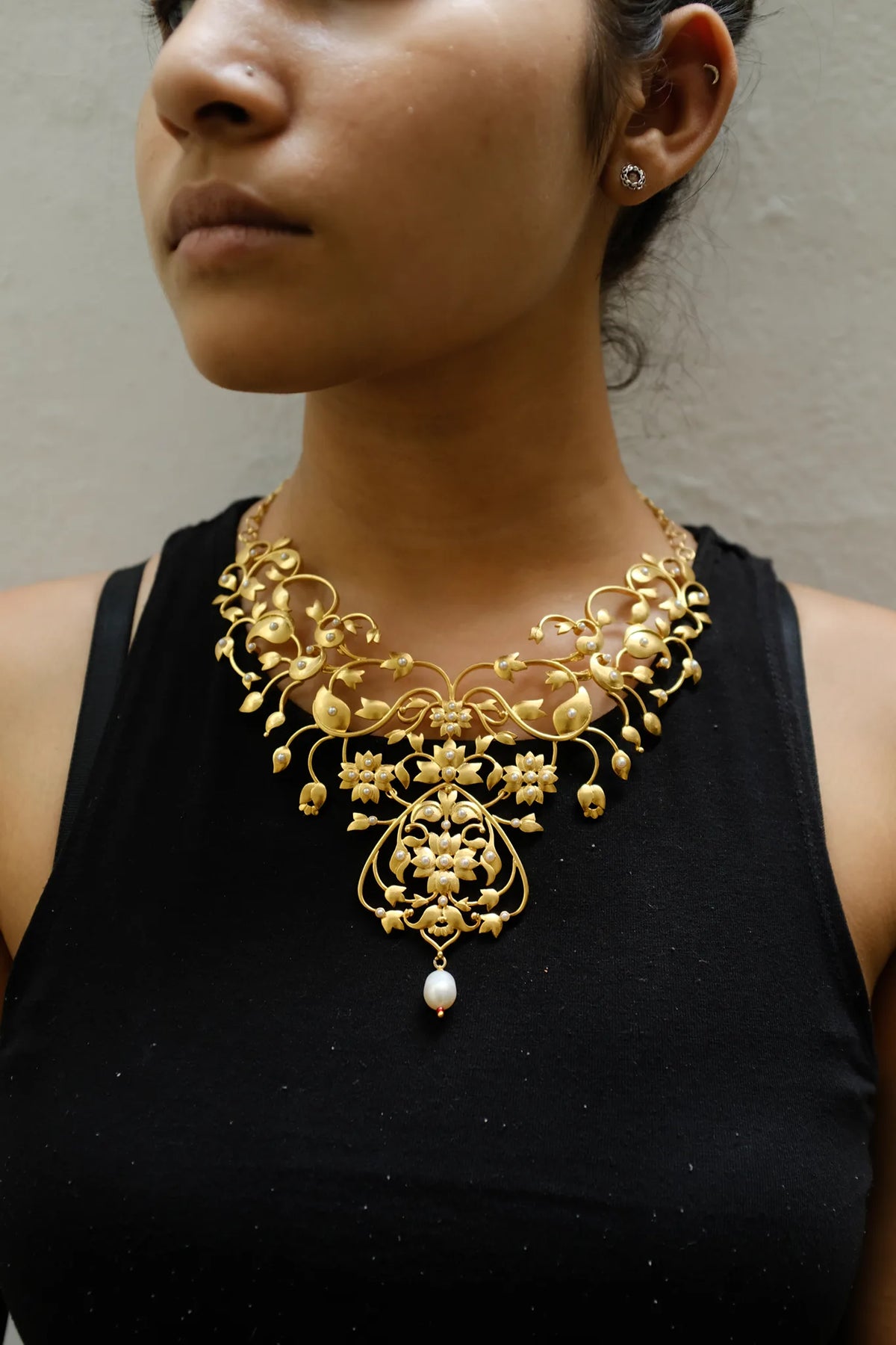 Aranya Neckpiece