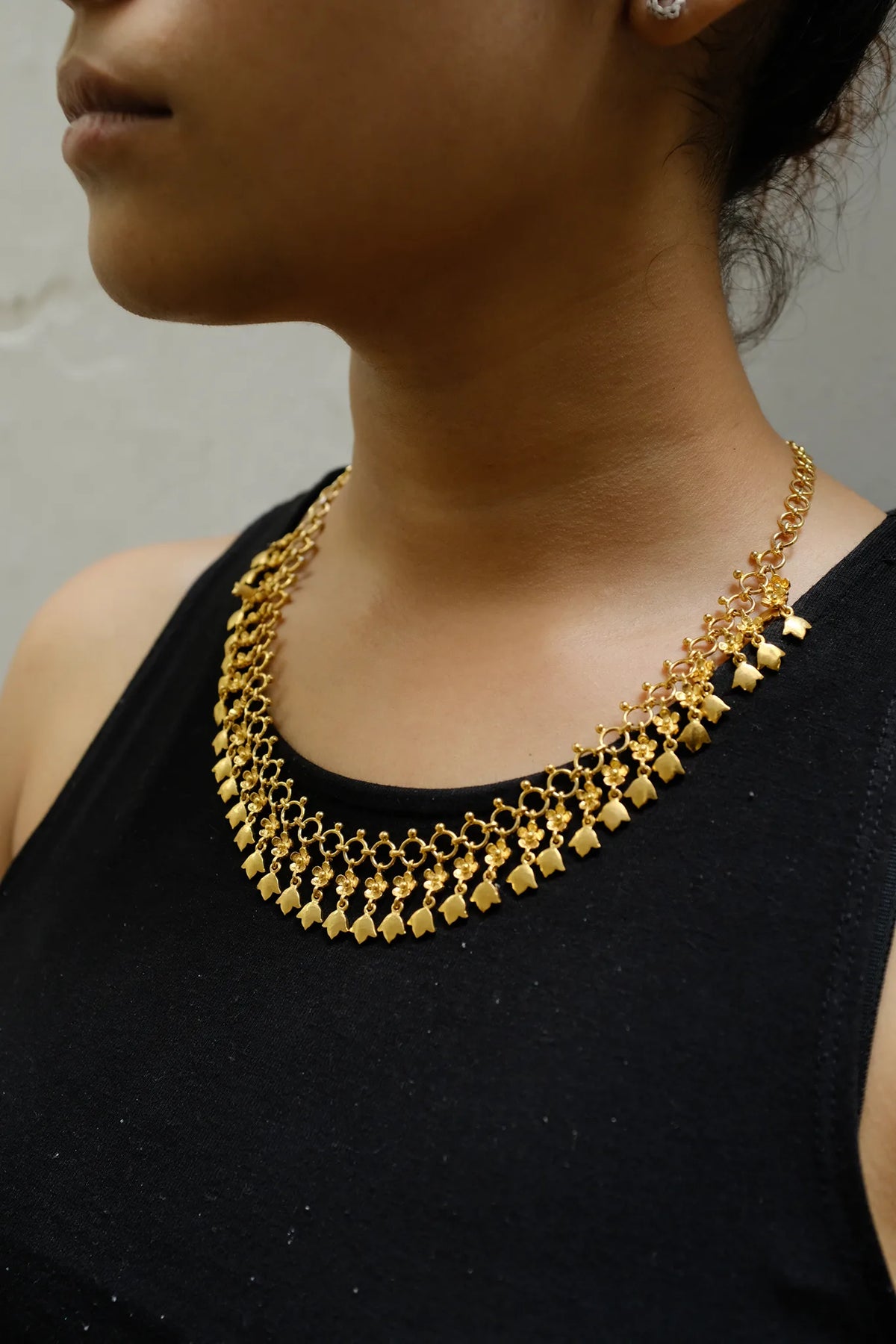 Sohosro Ful Neckpiece