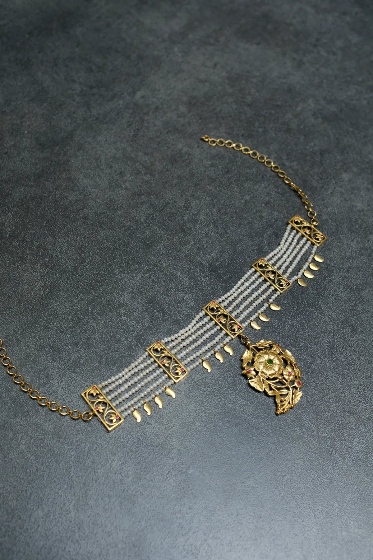 Mohanchura Choker