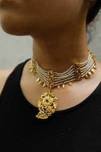 Mohanchura Choker