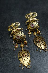 Sarbojoya Earrings