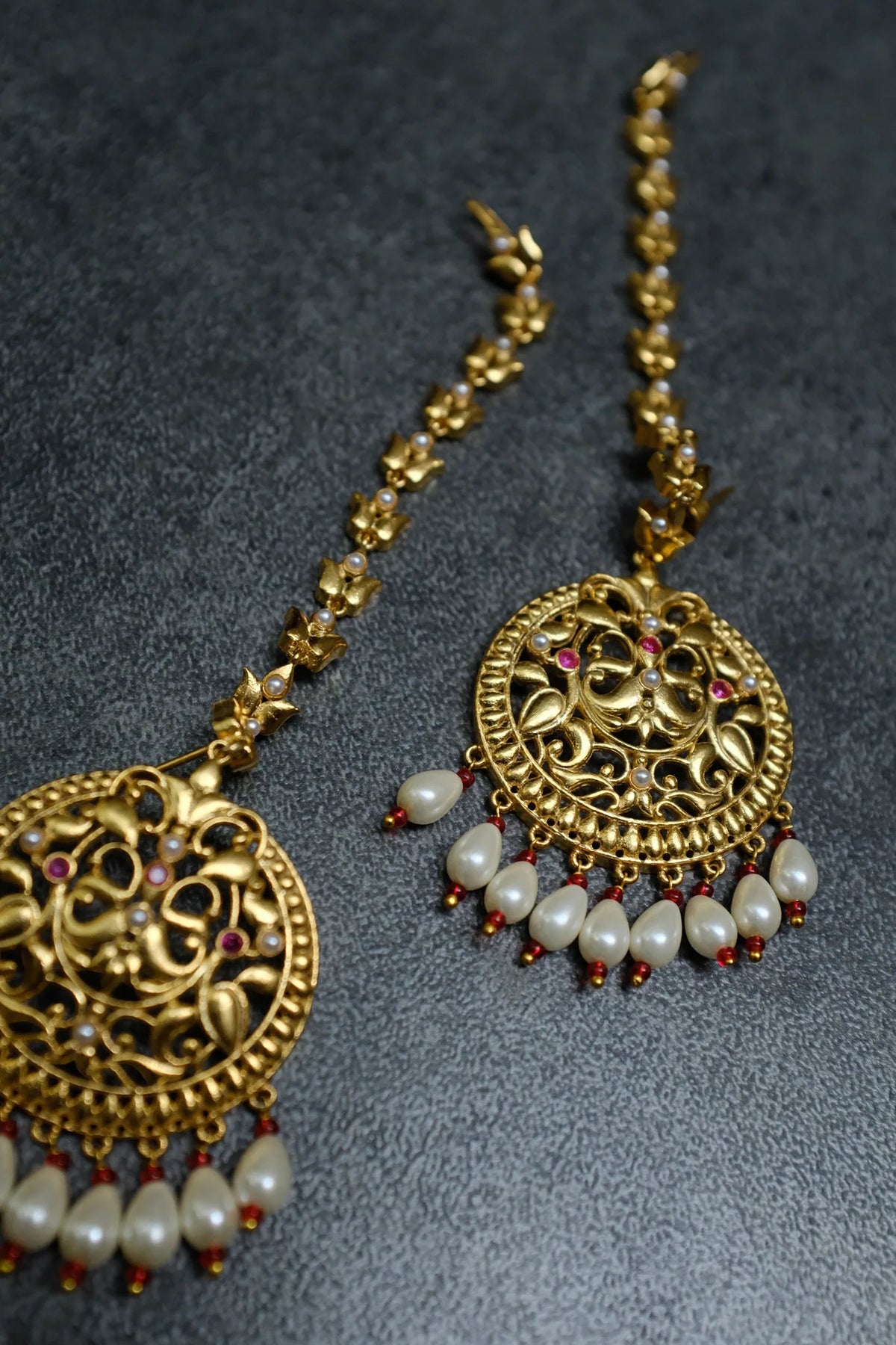 Mukto Drop Earrings