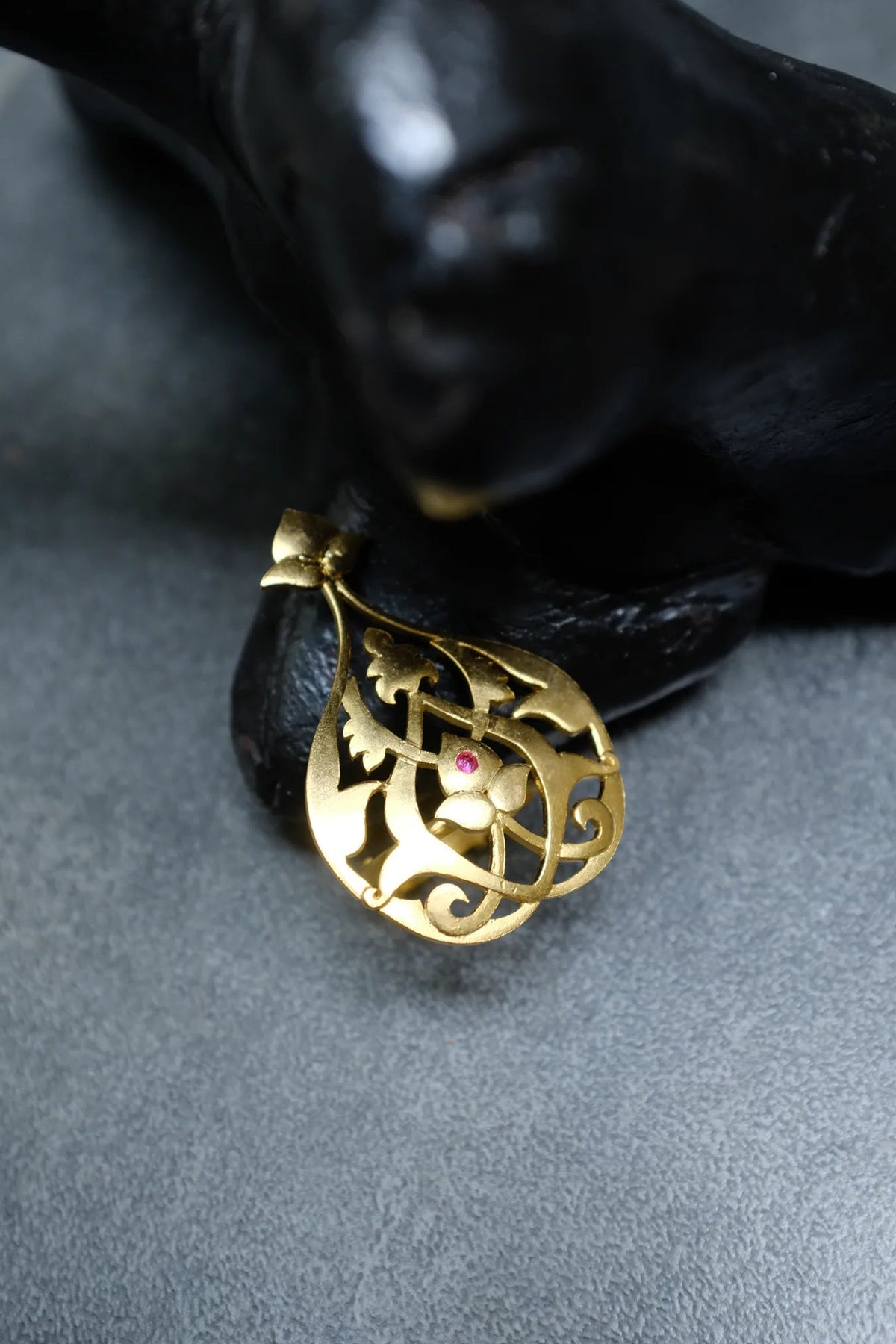 Noor Ring