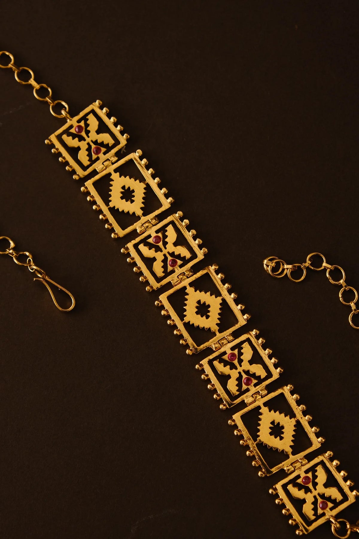 Charkona Choker