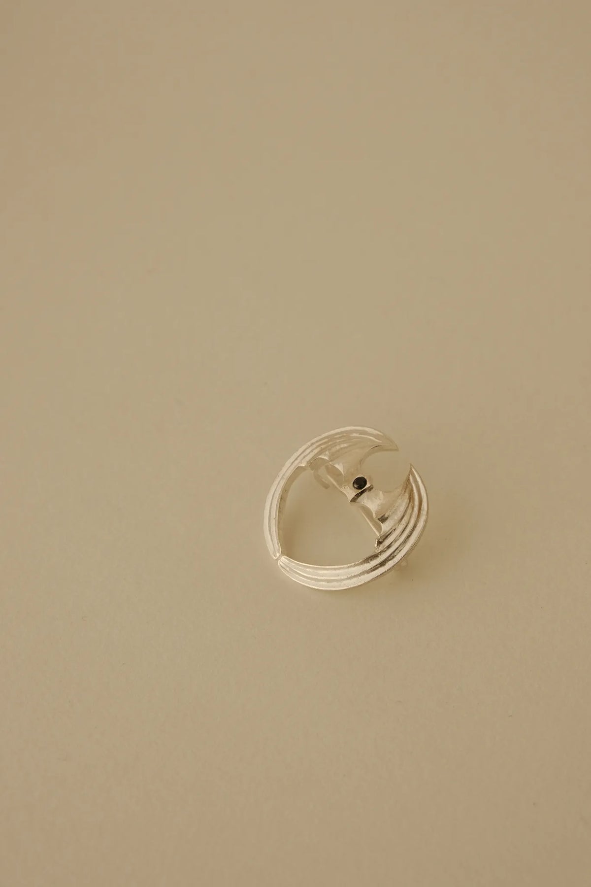Nocturna Brooch