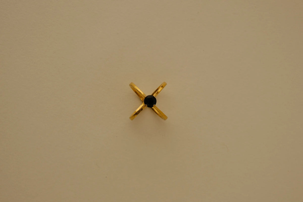 Cross Loop Ring