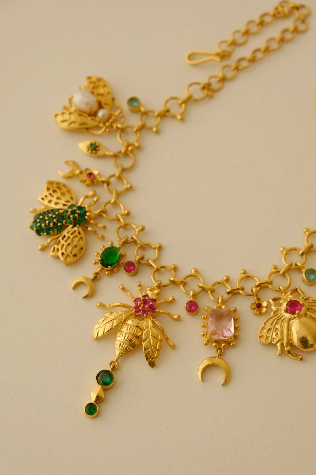 Mokkhirani Neckpiece