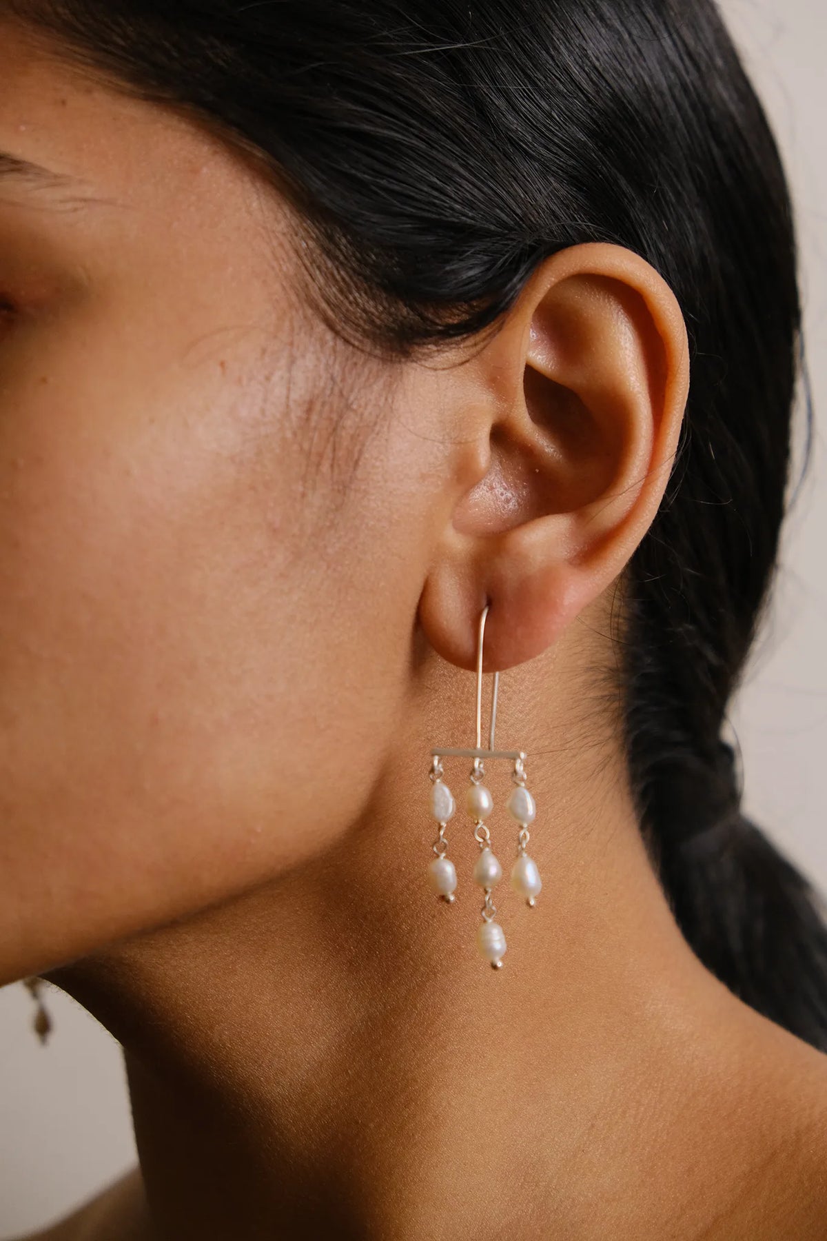 Pearl Rain Earring