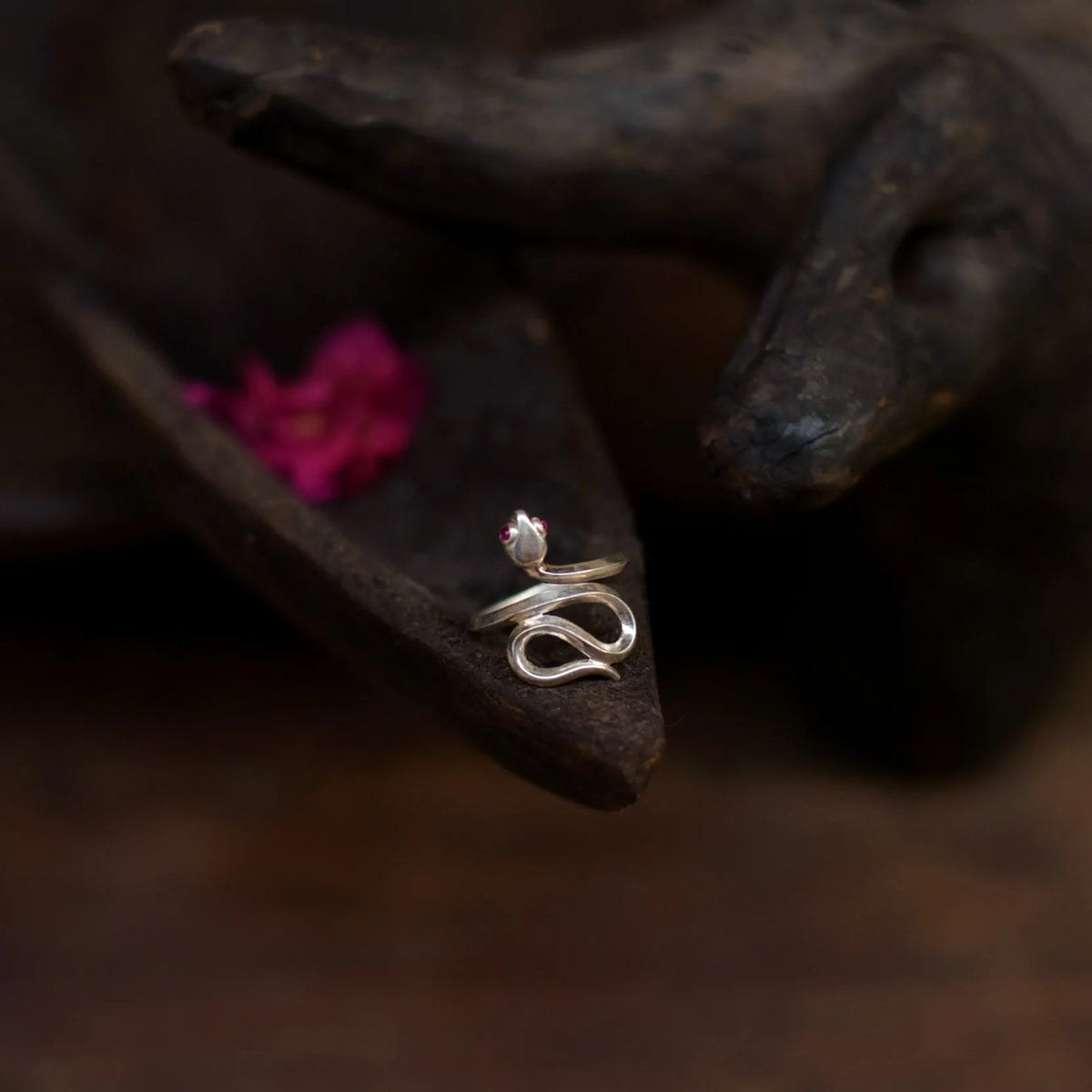 Serpent Ring