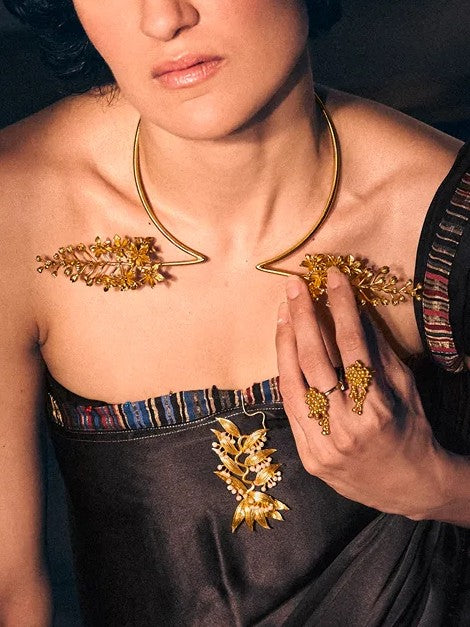 Amaltash Collar