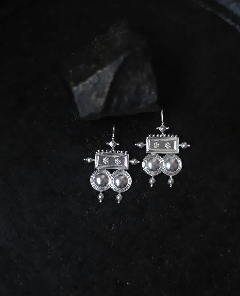 Surya Katavul Earrings