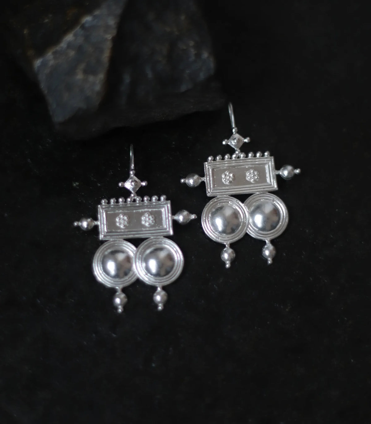 Surya Katavul Earrings