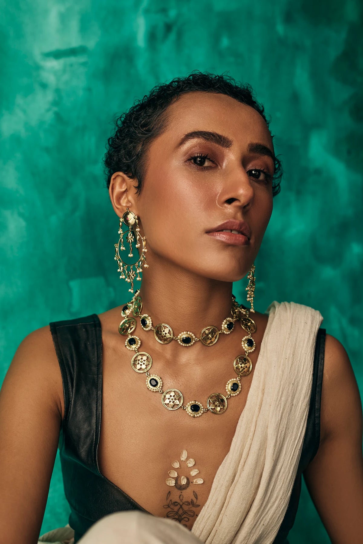 Panna Hajar Neckpiece