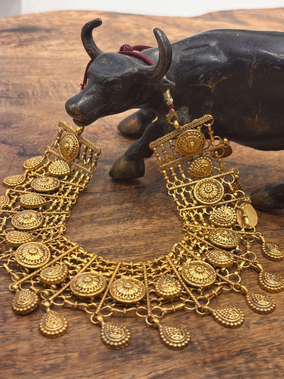 Vintage Golden Drop Neckpiece