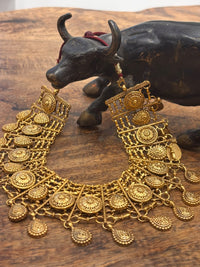 Vintage Golden Drop Neckpiece