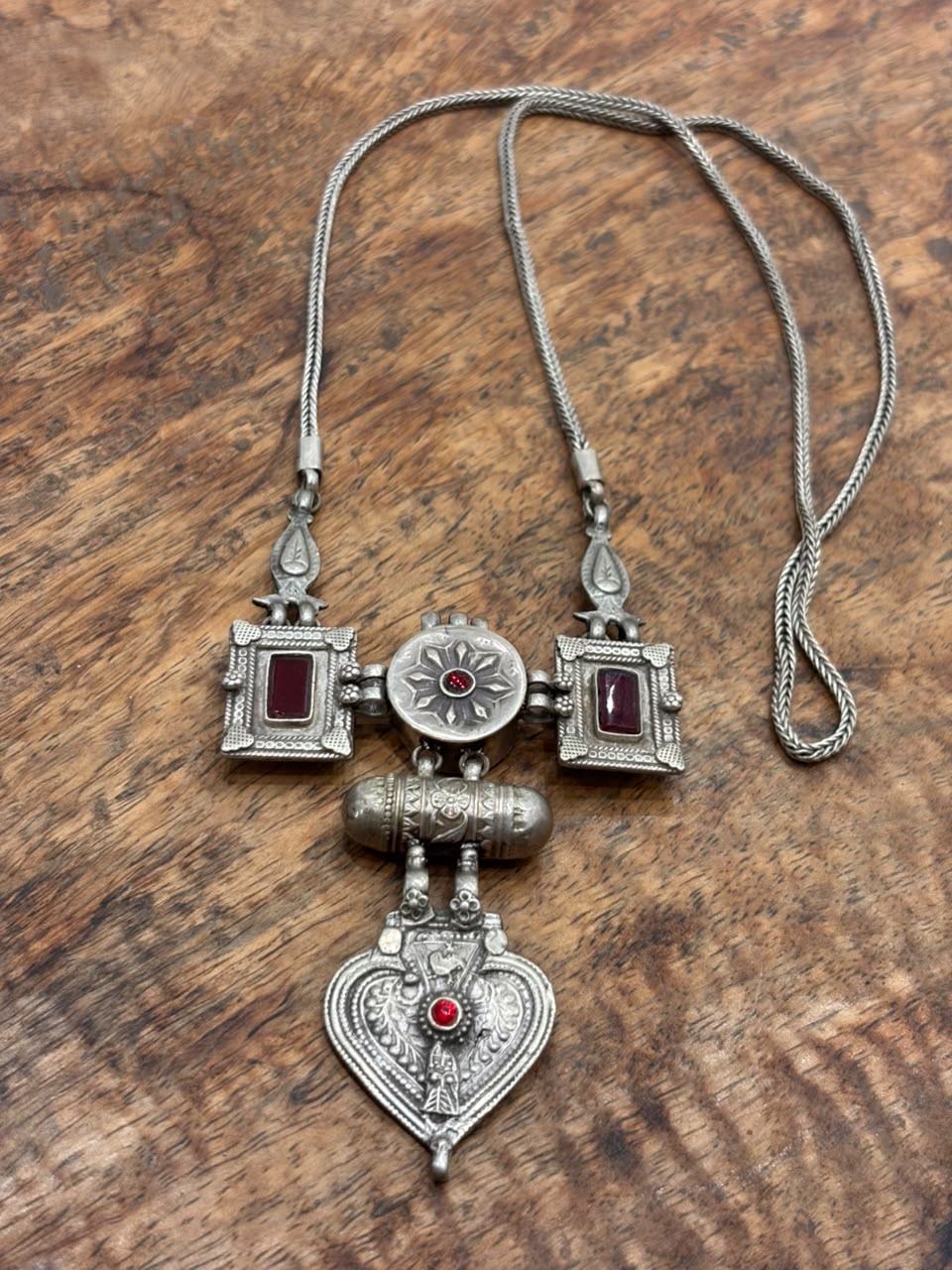 Vintage Tabiz Long Neckpiece