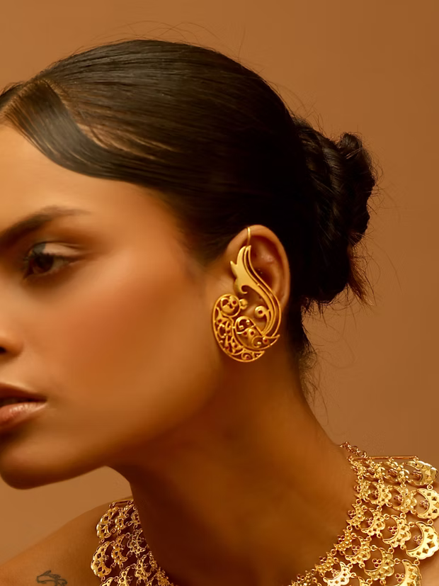 Pakhi Earcuff