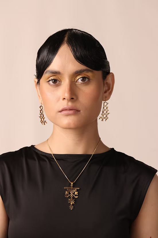 Hazar Tara Earring