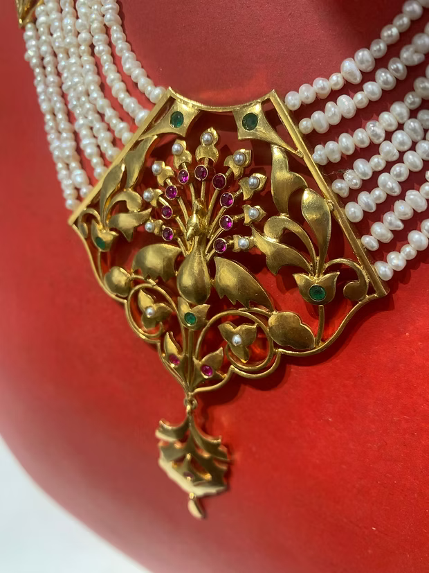 Mayuri Neckpiece