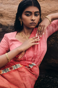 Konok Bangle